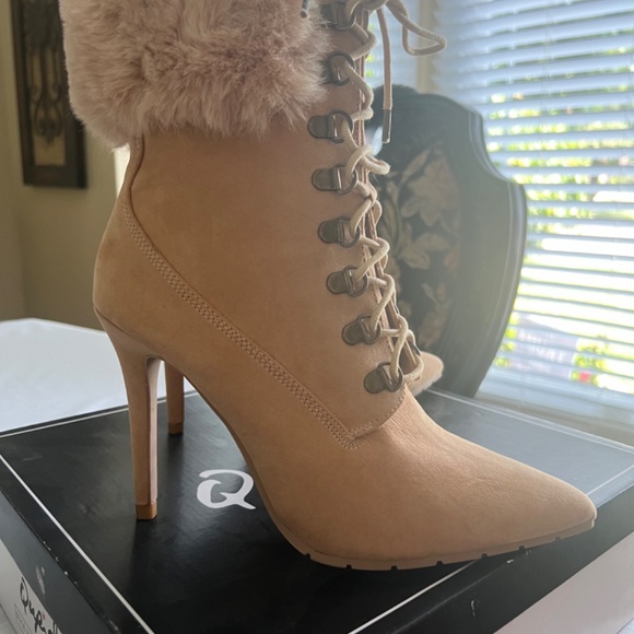 Booties - Picture 3 of 6